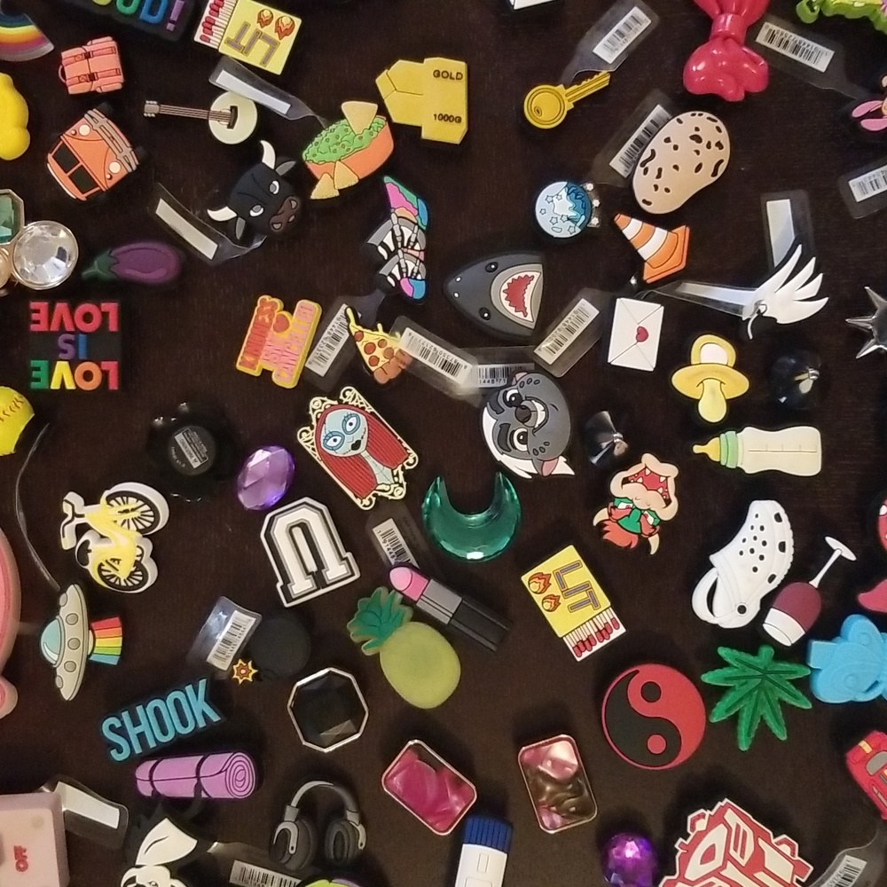 NWT❤CROCS JIBBITZ - Picture 11 of 12